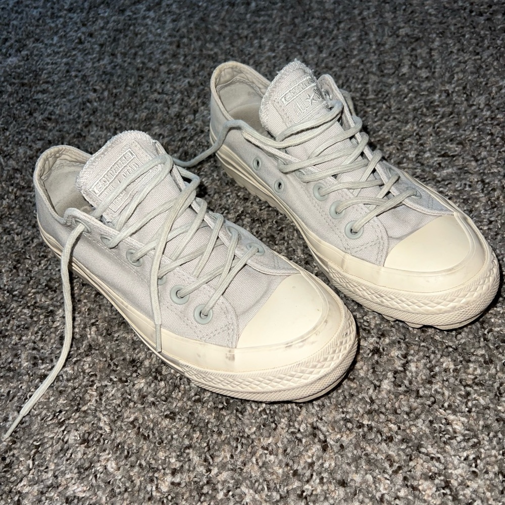 Converse Women’s CTA Lift Ripple